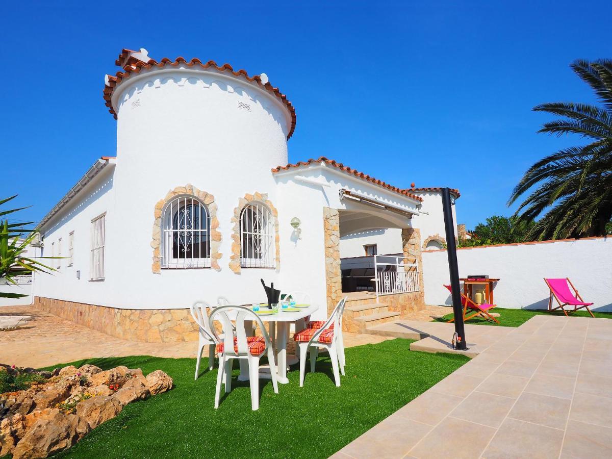 Holiday Home Alberes By Interhome Empuriabrava Zewnętrze zdjęcie