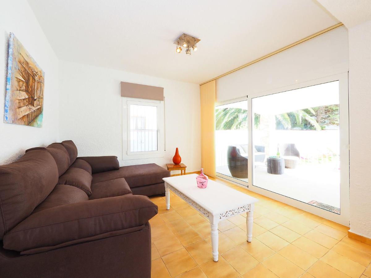 Holiday Home Alberes By Interhome Empuriabrava Zewnętrze zdjęcie