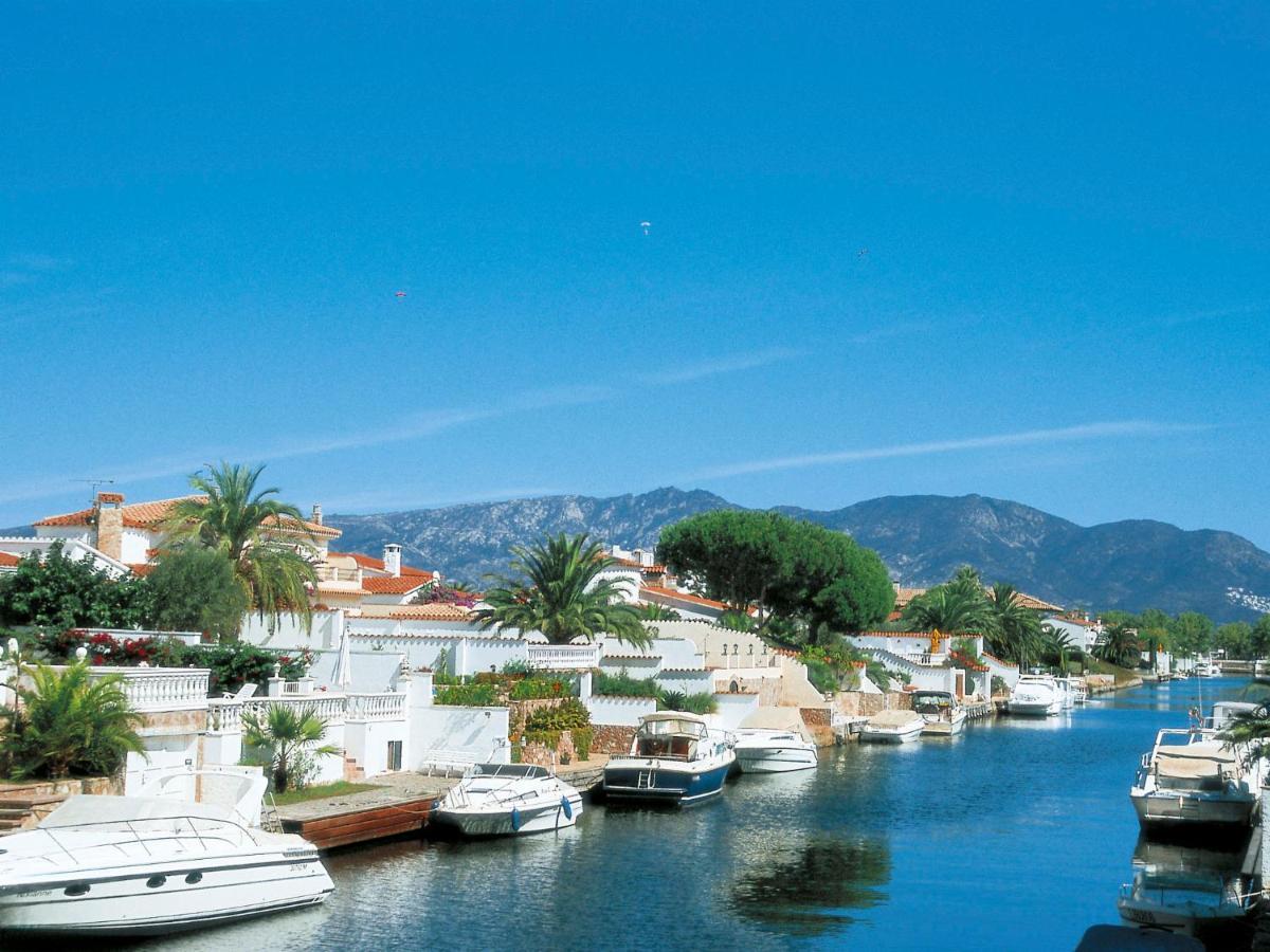 Holiday Home Alberes By Interhome Empuriabrava Zewnętrze zdjęcie