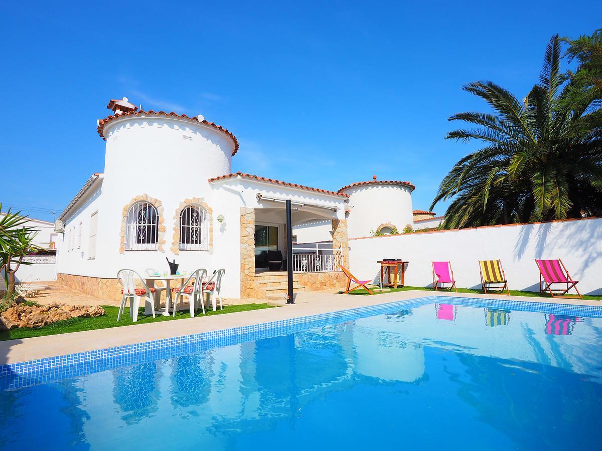 Holiday Home Alberes By Interhome Empuriabrava Zewnętrze zdjęcie